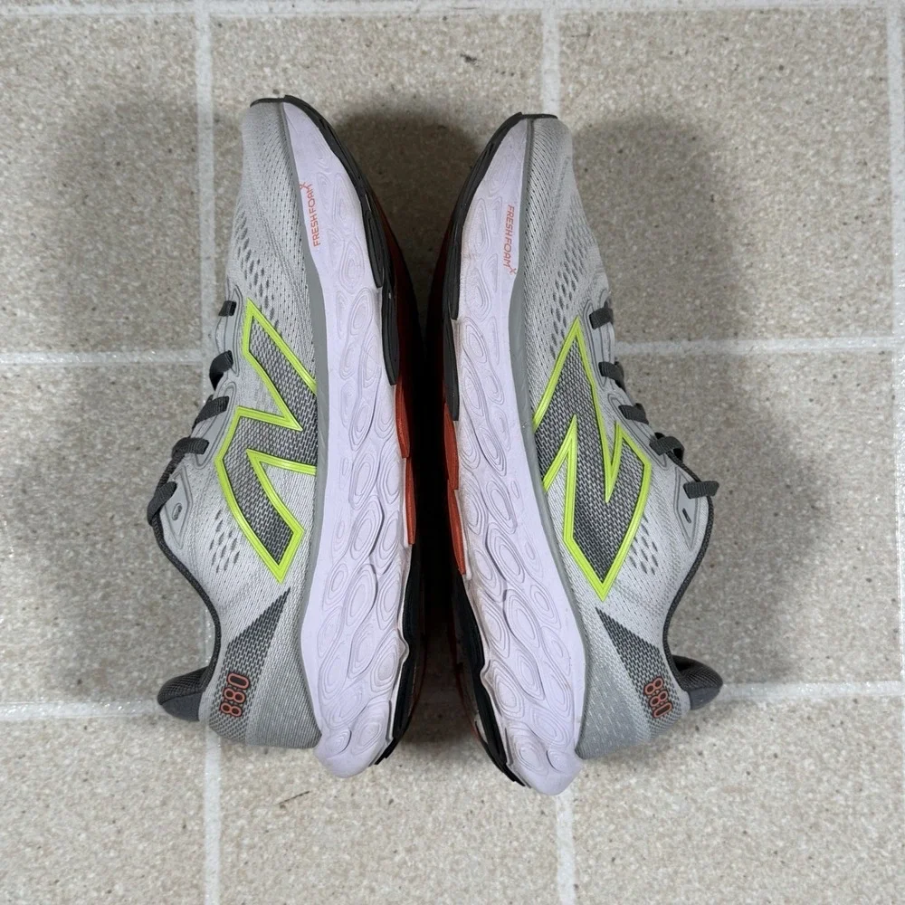 New Balance Fresh Foam x 880v14 Women Size 8 D Running Shoe Grey Matter W880F14